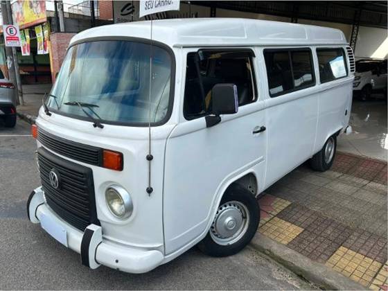 VOLKSWAGEN KOMBI 1.4 MI STD 8V FLEX 4P MANUAL VOLKSWAGEN KOMBI 1.4 MI STD 8V FLEX 4P MANUAL
